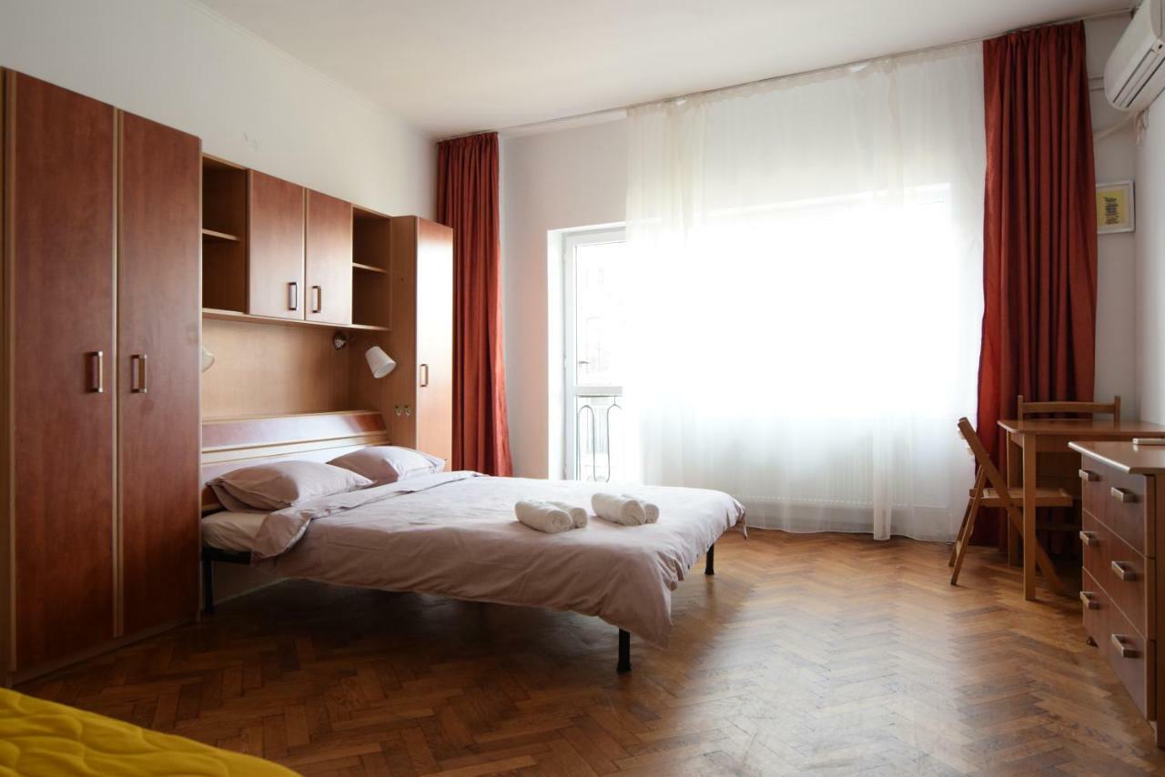Resedinta Lui Calin - Downtown Park Cismigiu Appartement Boekarest Buitenkant foto