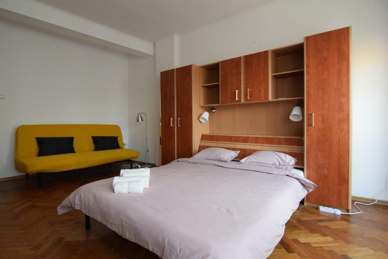 Resedinta Lui Calin - Downtown Park Cismigiu Appartement Boekarest Buitenkant foto