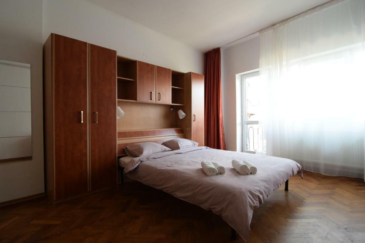 Resedinta Lui Calin - Downtown Park Cismigiu Appartement Boekarest Buitenkant foto