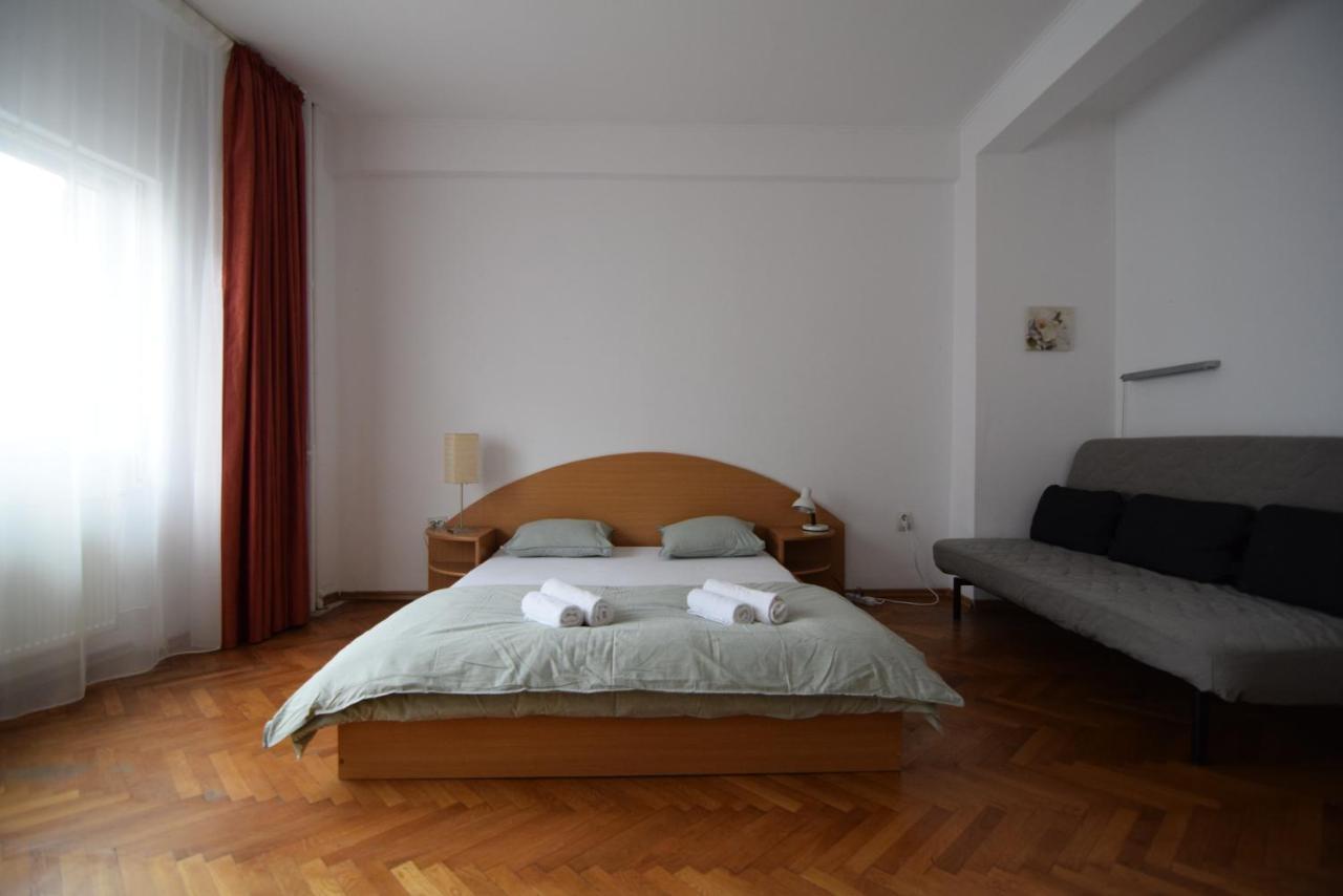 Resedinta Lui Calin - Downtown Park Cismigiu Appartement Boekarest Buitenkant foto